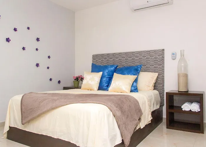 Condohotel 5th Avenue Basic Pensión 4*